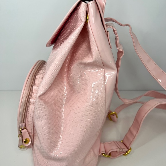 Sanrio Hello Kitty Backpack Pink Patent Leather Retired Item 2011 - Picture 4 of 16